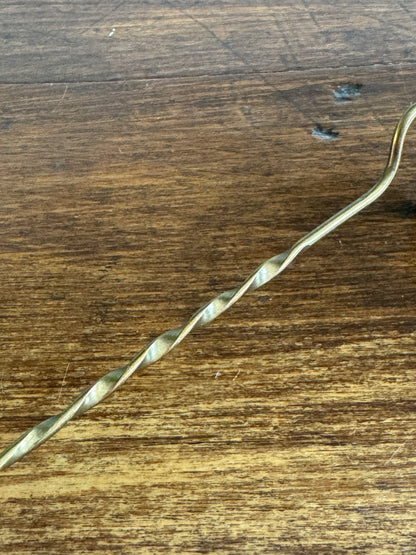 Miniature Brass Snuffer with Simple Twist Handle - B