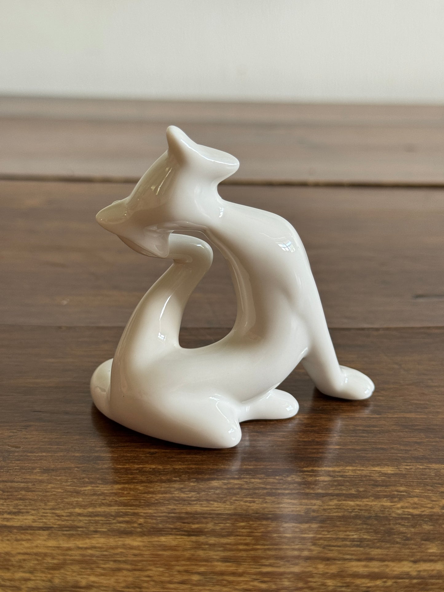 Mid Mod White Cat Figurine Scratching Head - Cheeky Cat Decor