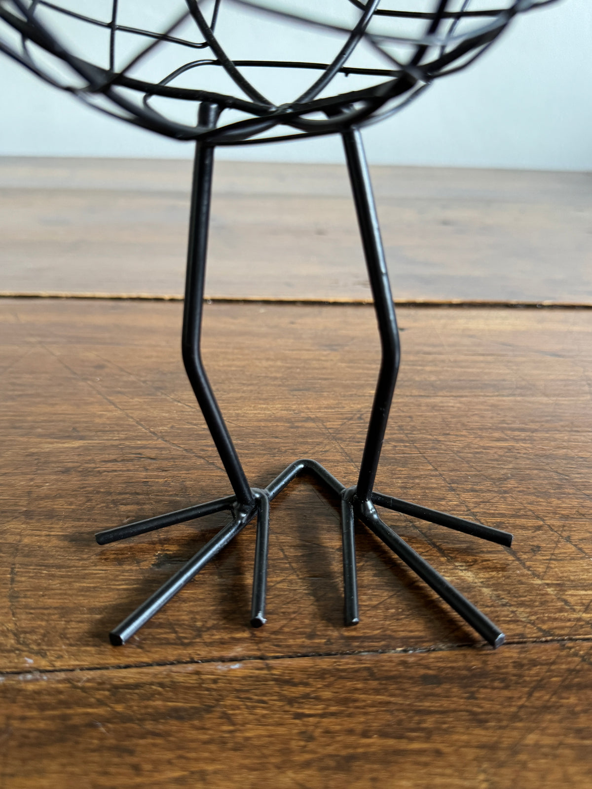 Lightweight Metal Wire Mesh Bird Leg Basket