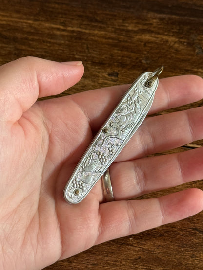 Vintage Metal Animal Embossed Folding Pocket Knife
