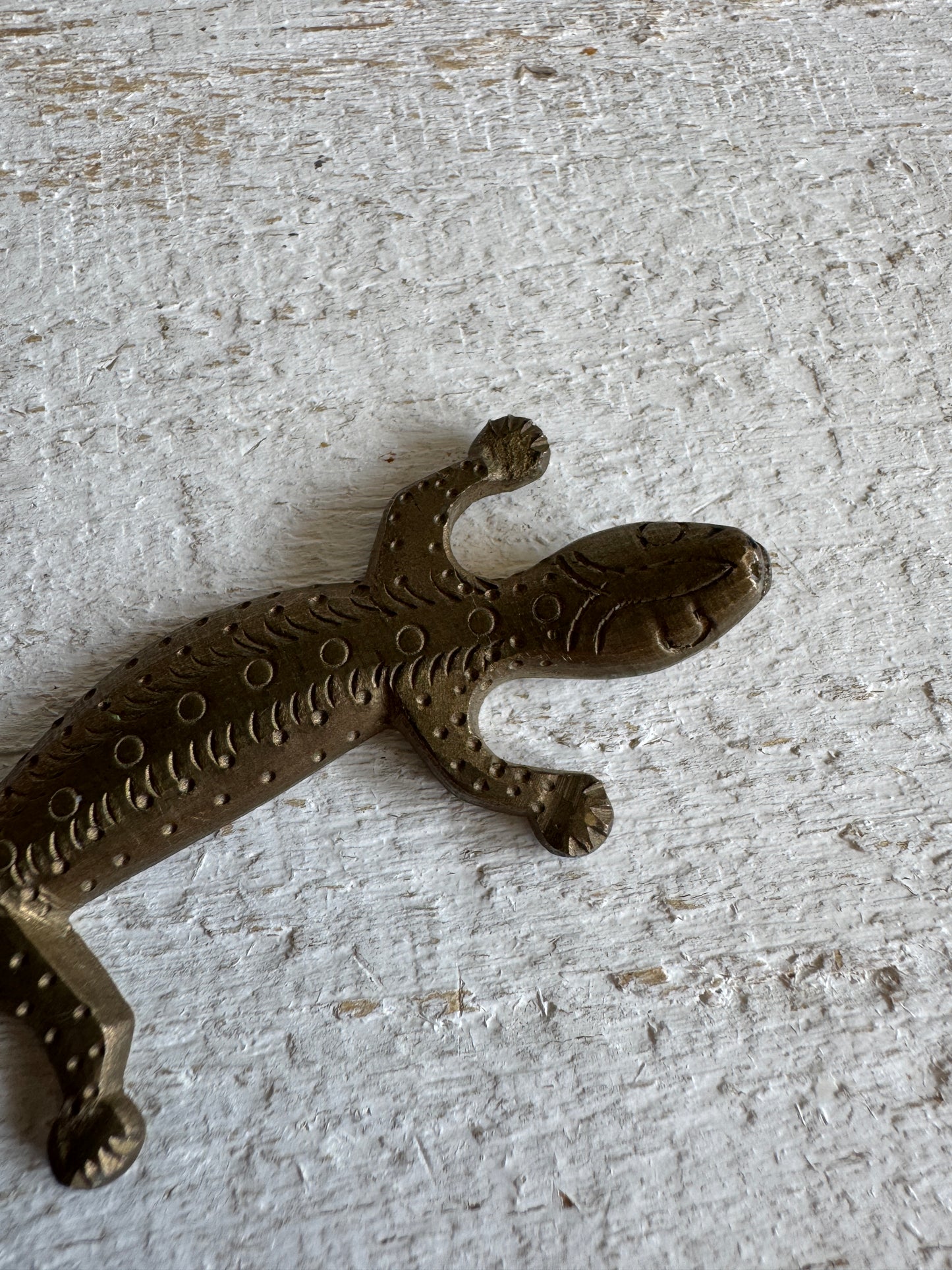 Miniature Flat Brass Lizard Figurine