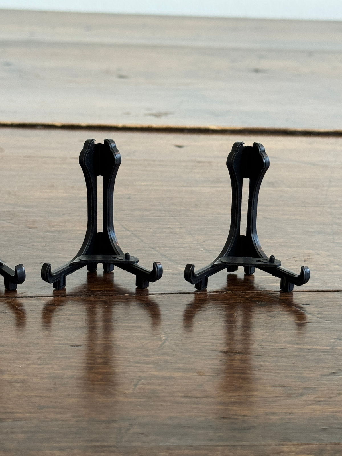 Set of Four Plastic Mini Stands