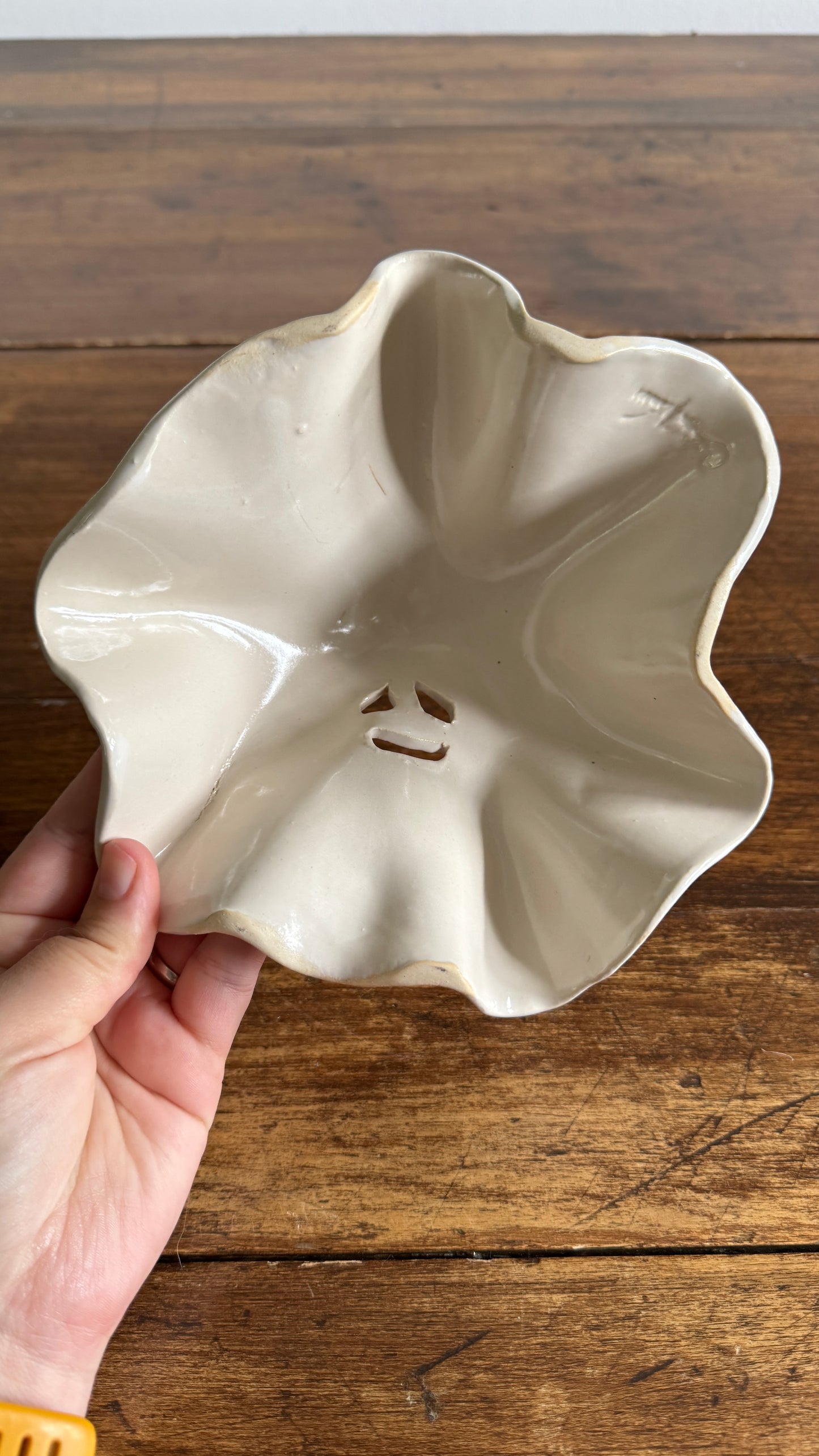 Ceramic Ghost Pottery Decor