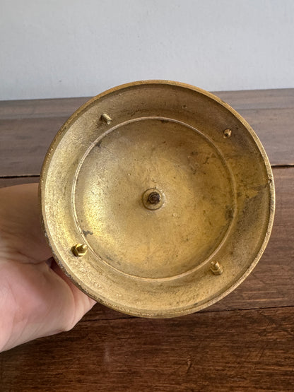Vintage Brass Anchor Candleholder with Twisted Wire Embellishment
