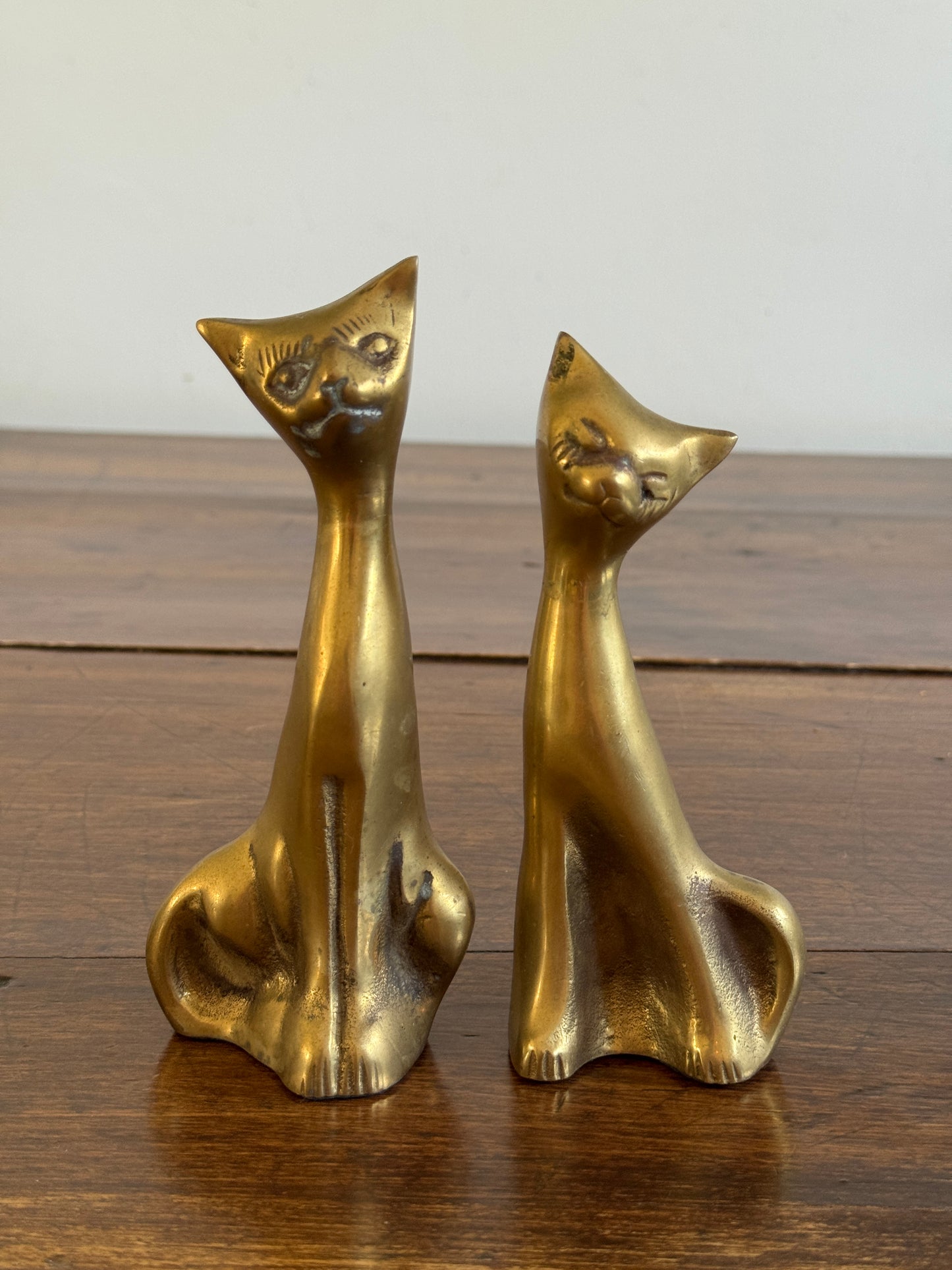 Vintage Mid Century Cat Couple - Brass Pair of Cat Figurines