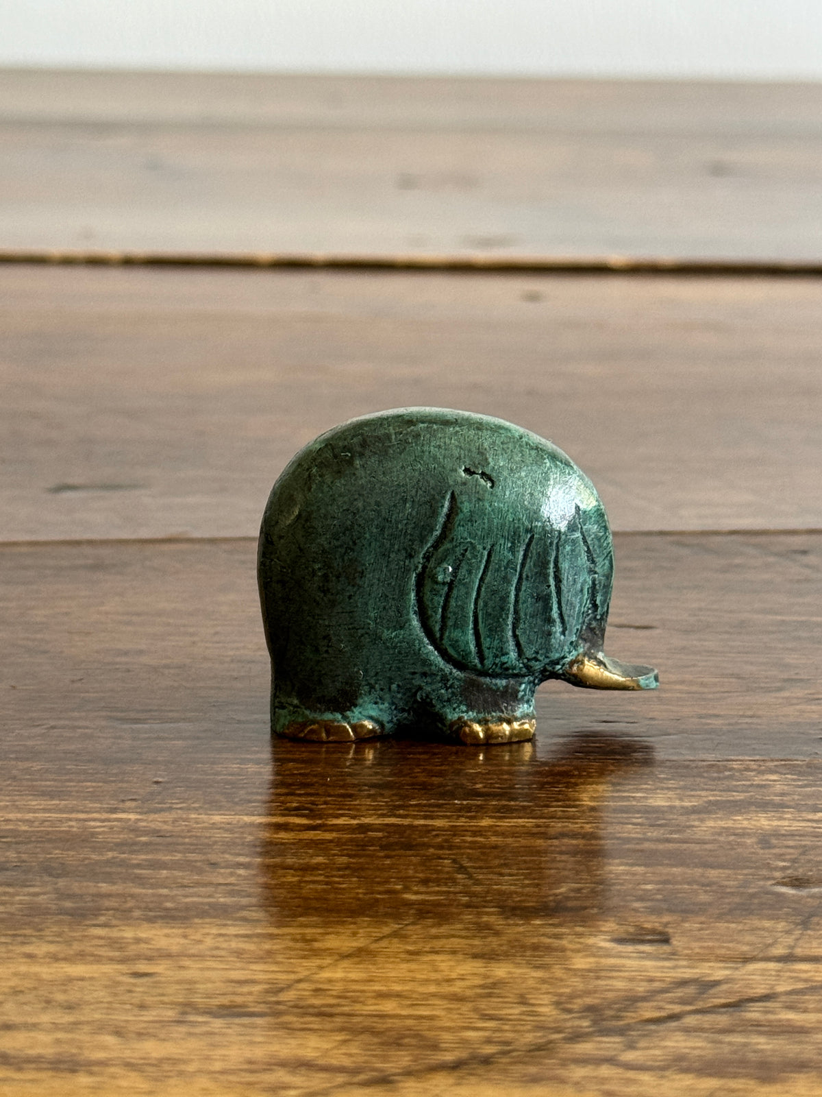 Vintage Bronzed Small Faux Patina Elephant Decor
