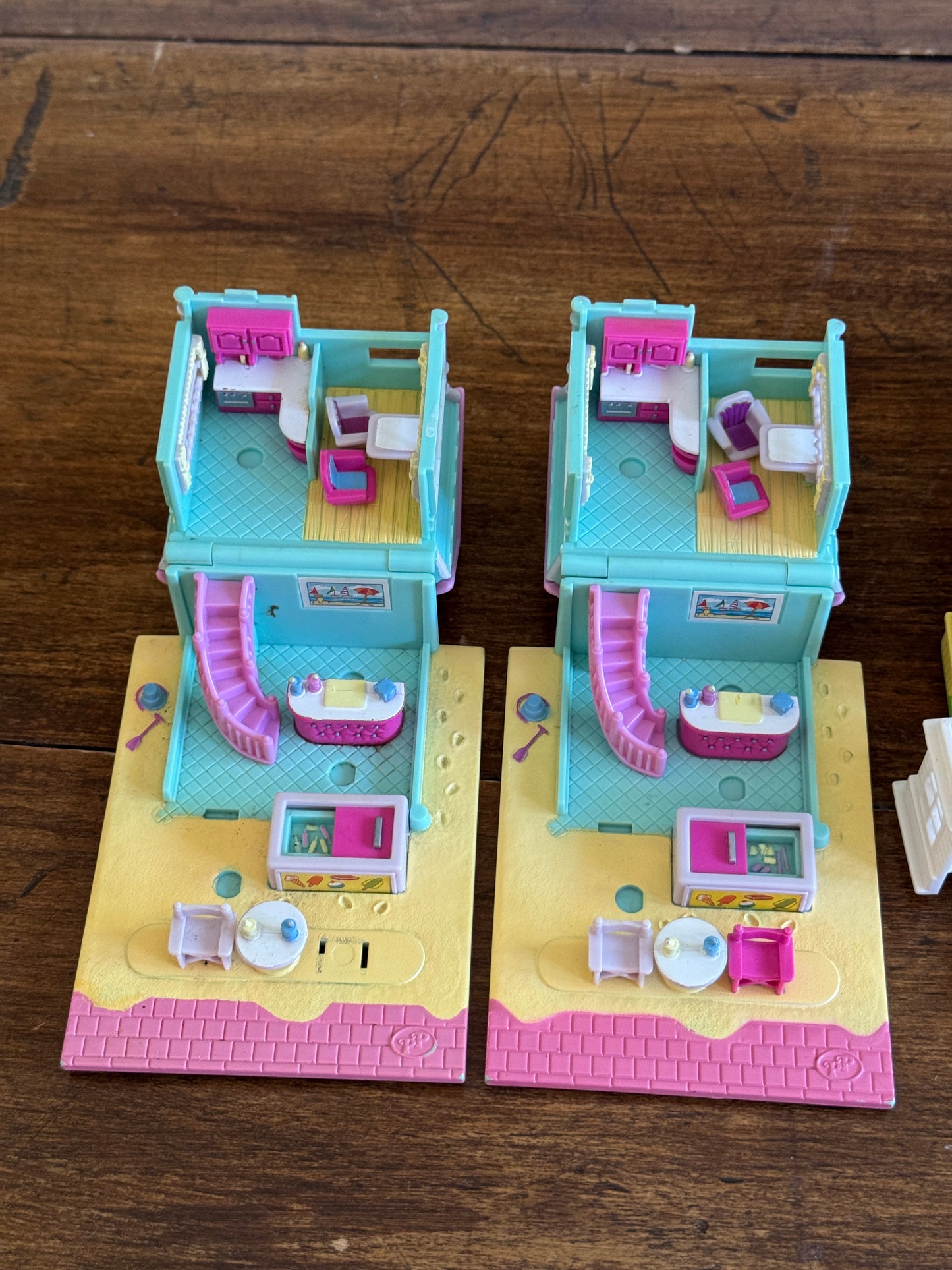 Mixed Lot of Empty Polly Pocket Houses - No Dolls