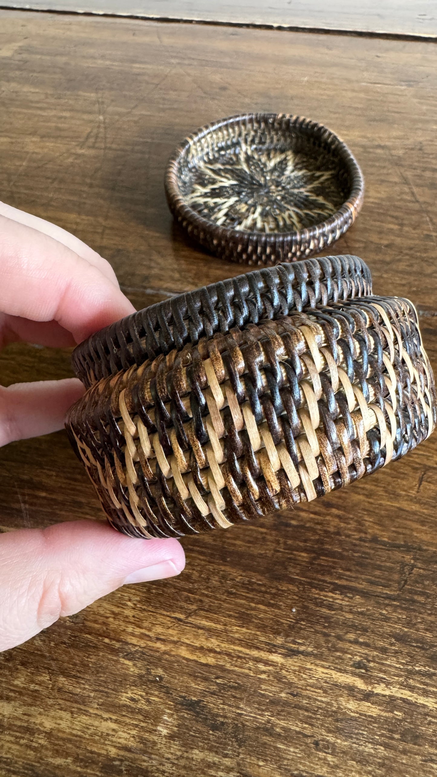 Miniature Woven Basket with Star Design and Neutral Colouring