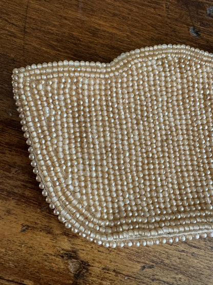 Small Vintage Beaded Hand Held Clutch Coin Purse with Zipper