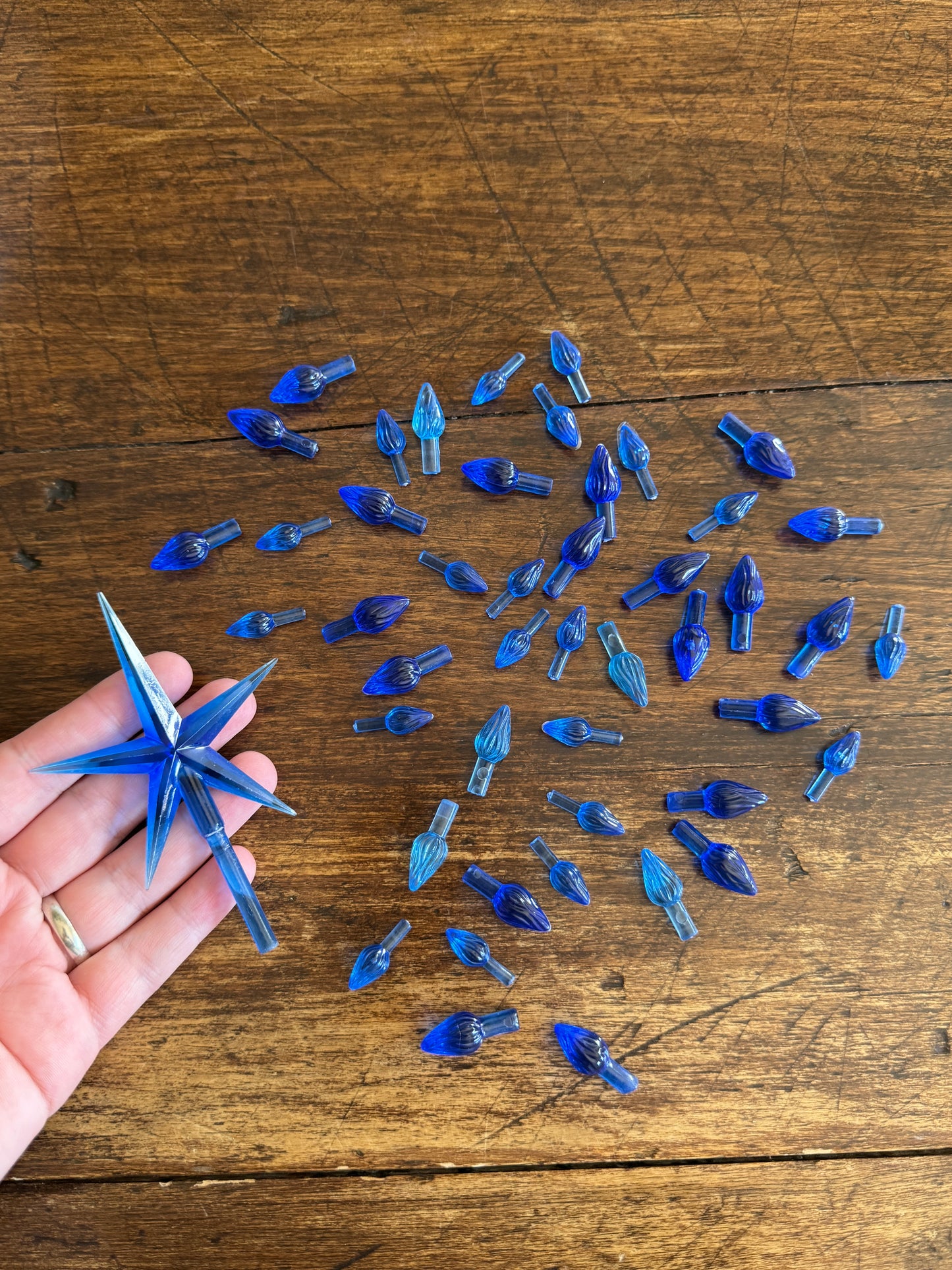 Mixed Lot of Blue Ceramic Christmas Tree Light Pegs and Star Topper Replacement Bulbs