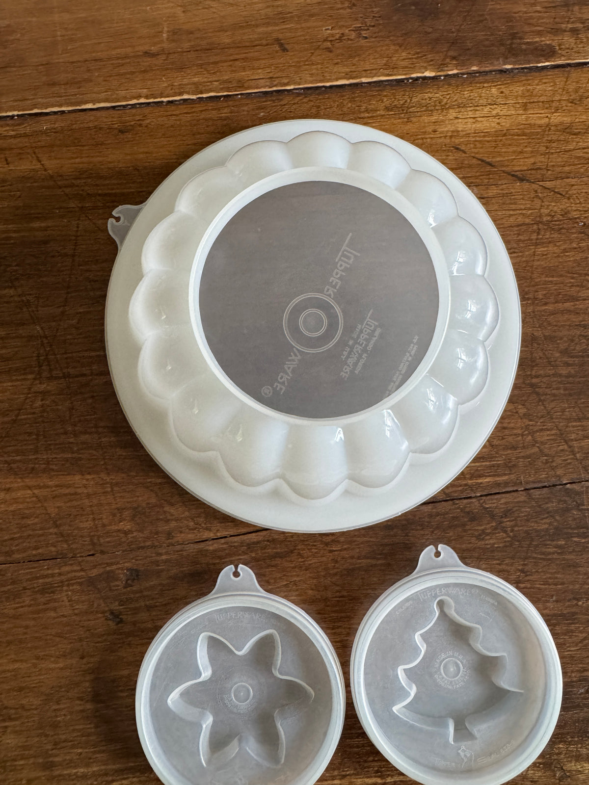 Vintage White Plastic Tupperware Jello Dome Mold with Toppers