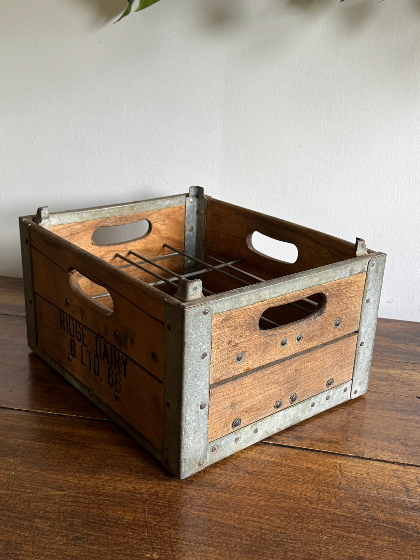 Vintage Ridge Dairy Milk Crate with Wood and Metal Construction