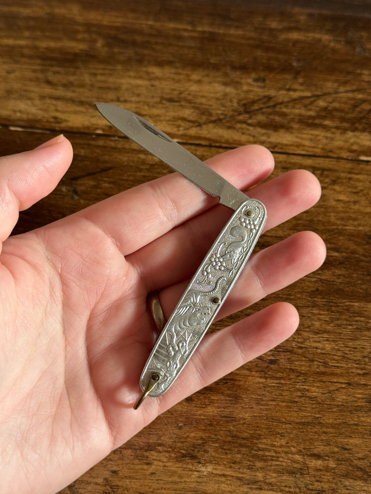 Vintage Metal Animal Embossed Folding Pocket Knife