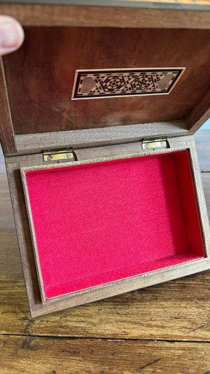 Vintage Inlay Box with Stunning Mother of Pearl Marquetry and Red Felt Inside