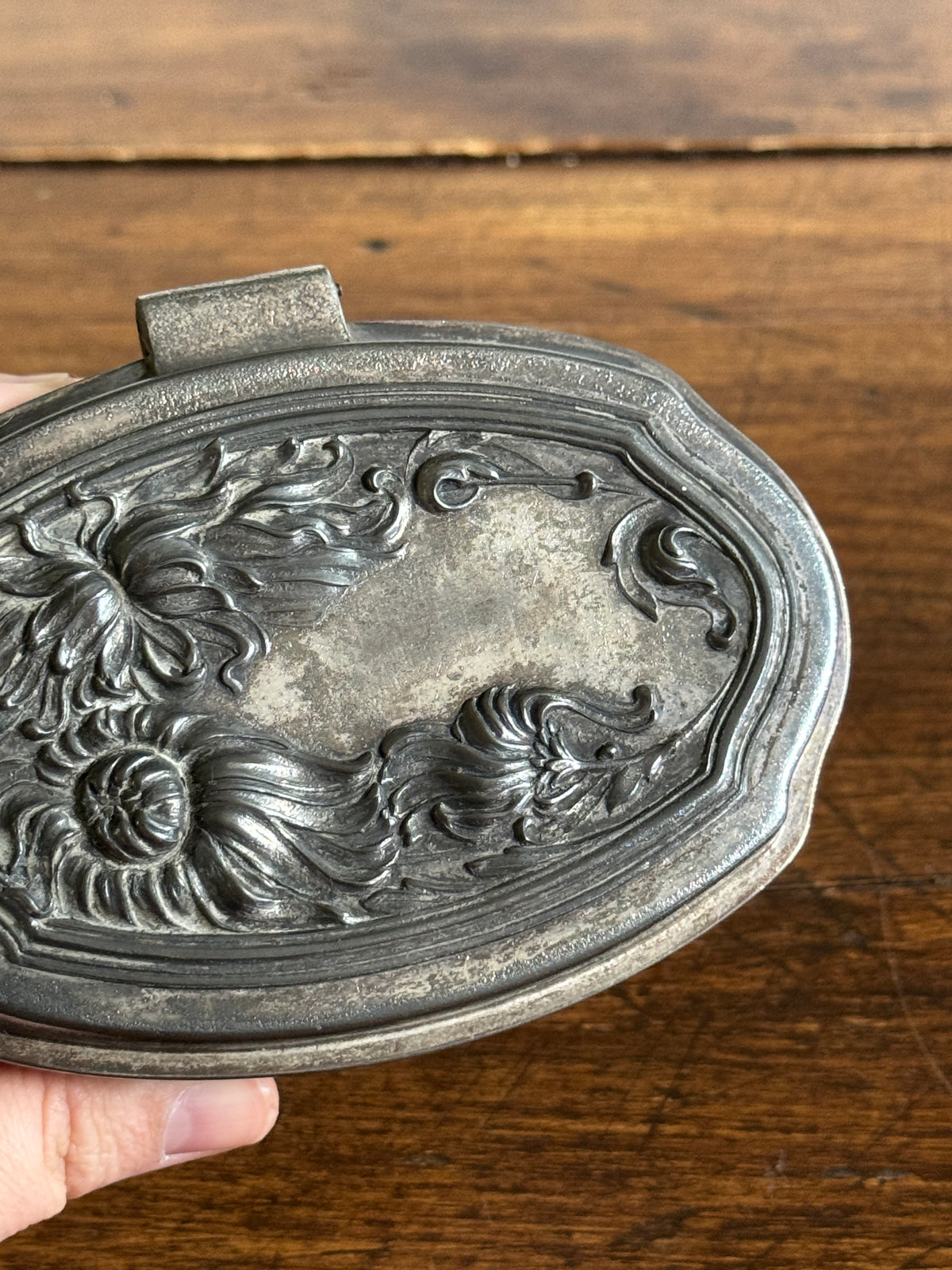 Vintage Art Nouveau DS. Co Pewter Silver-Tone Trinket Box with Floral Hinged Lid