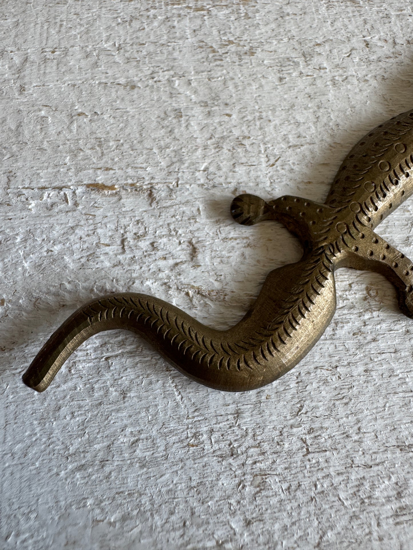 Miniature Flat Brass Lizard Figurine