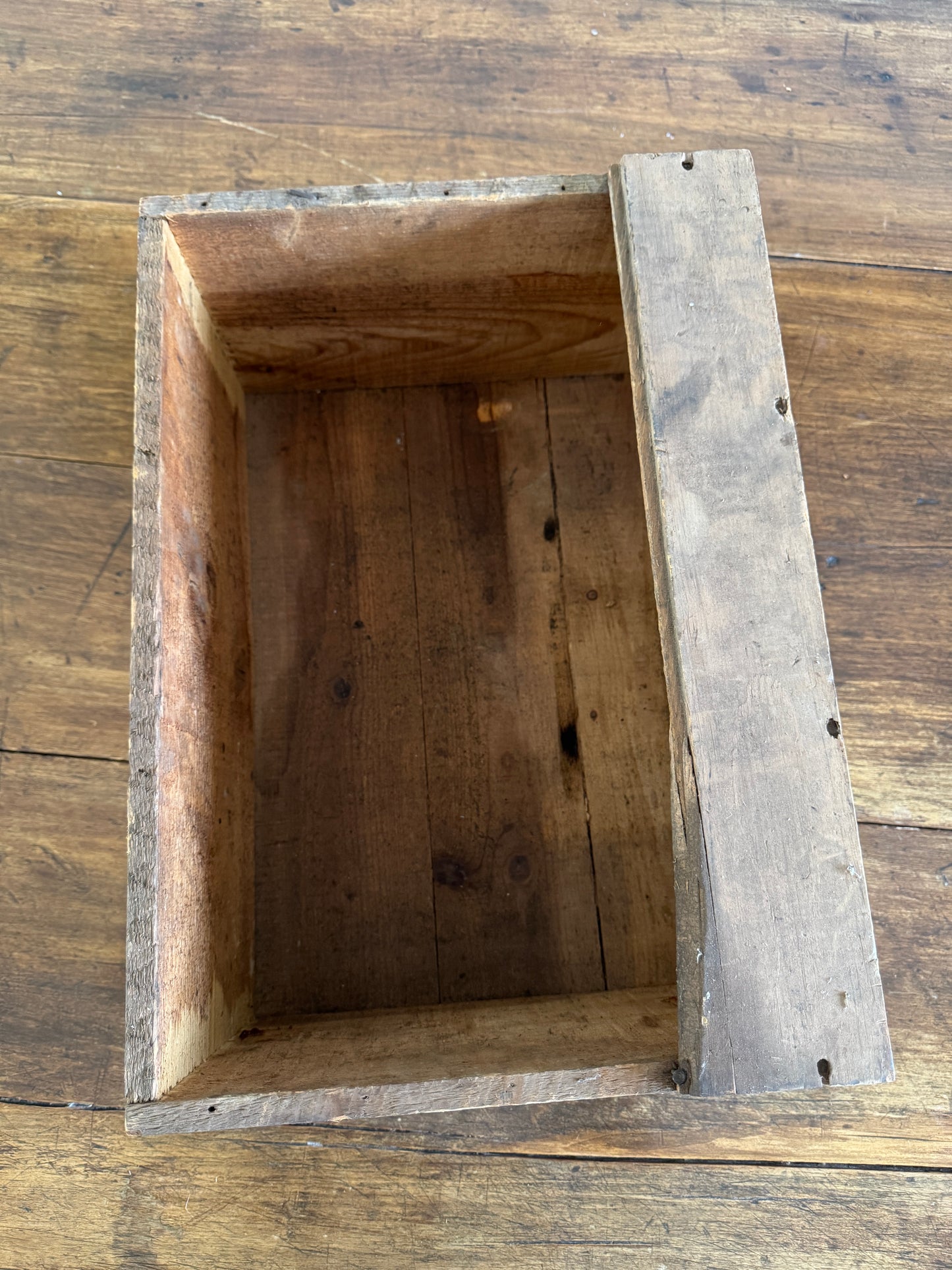 Polar Dynamite Wooden Vintage Crate