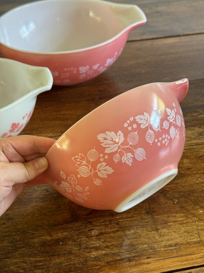 Set of Three Pink Gooseberry Pyrex Cinderella Nesting Mixing Bowls