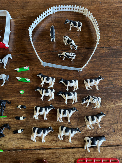 Ertl Brand Farm Animal Toy Set with Mixed Pieces