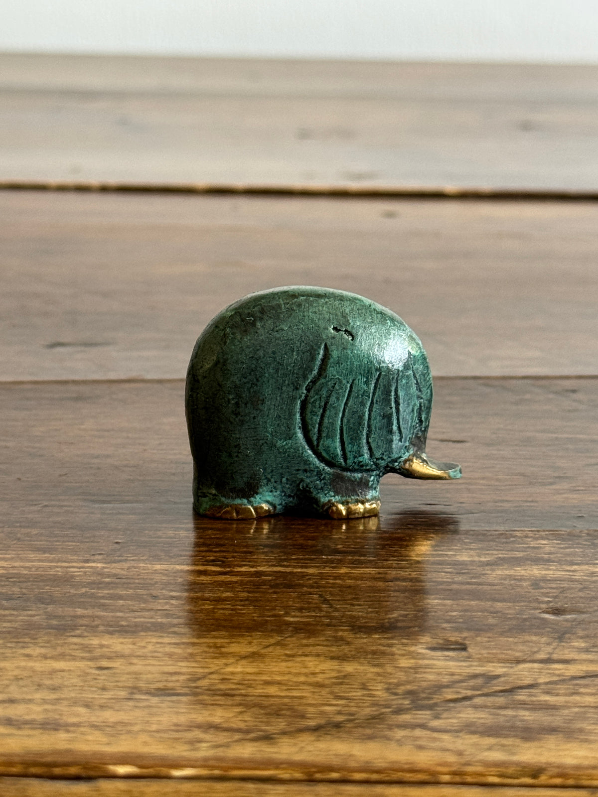 Vintage Bronzed Small Faux Patina Elephant Decor