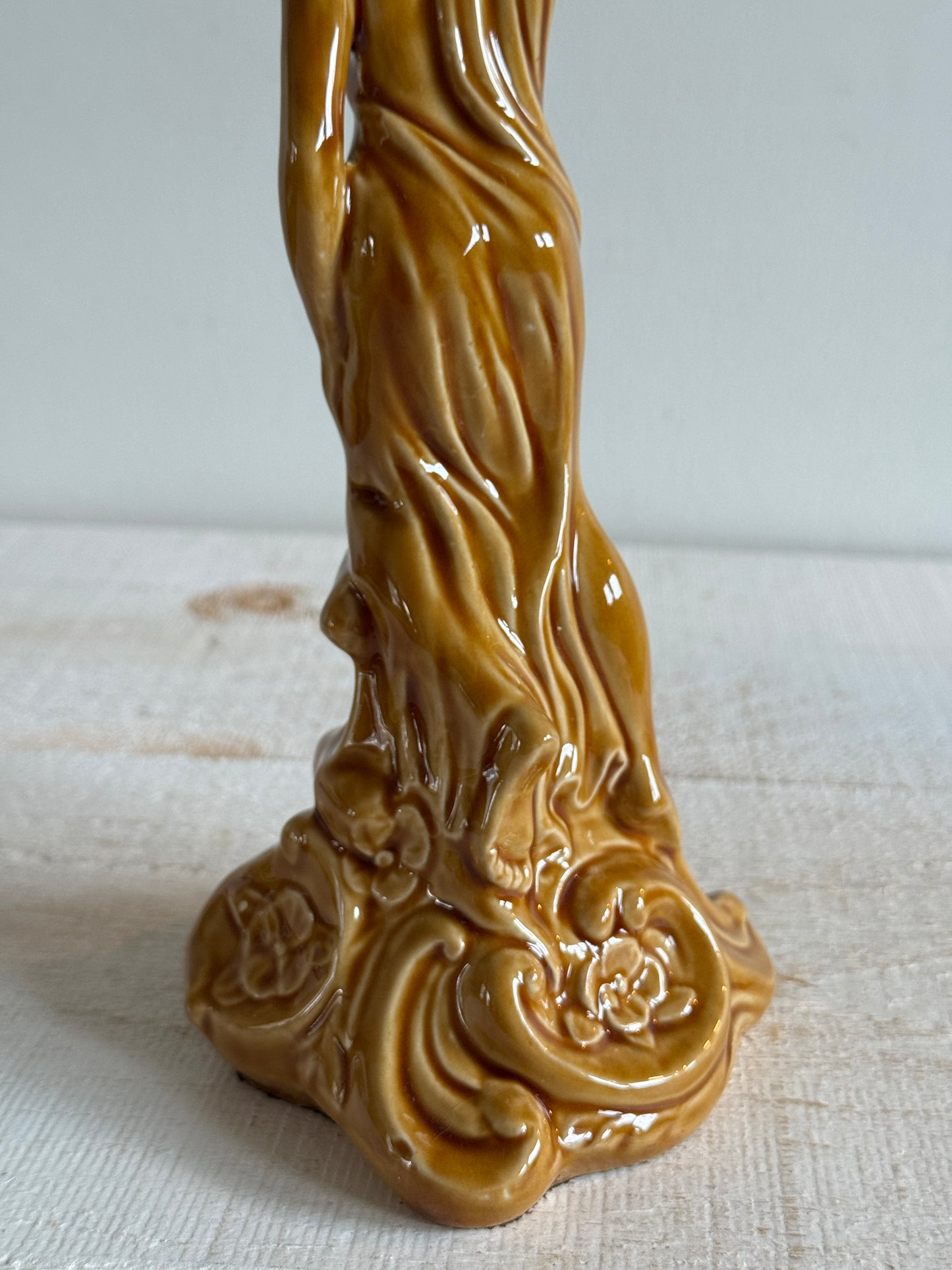 Beautiful Standing Woman Carrying Decorative Bowl Pottery Figurine - Art Deco Style