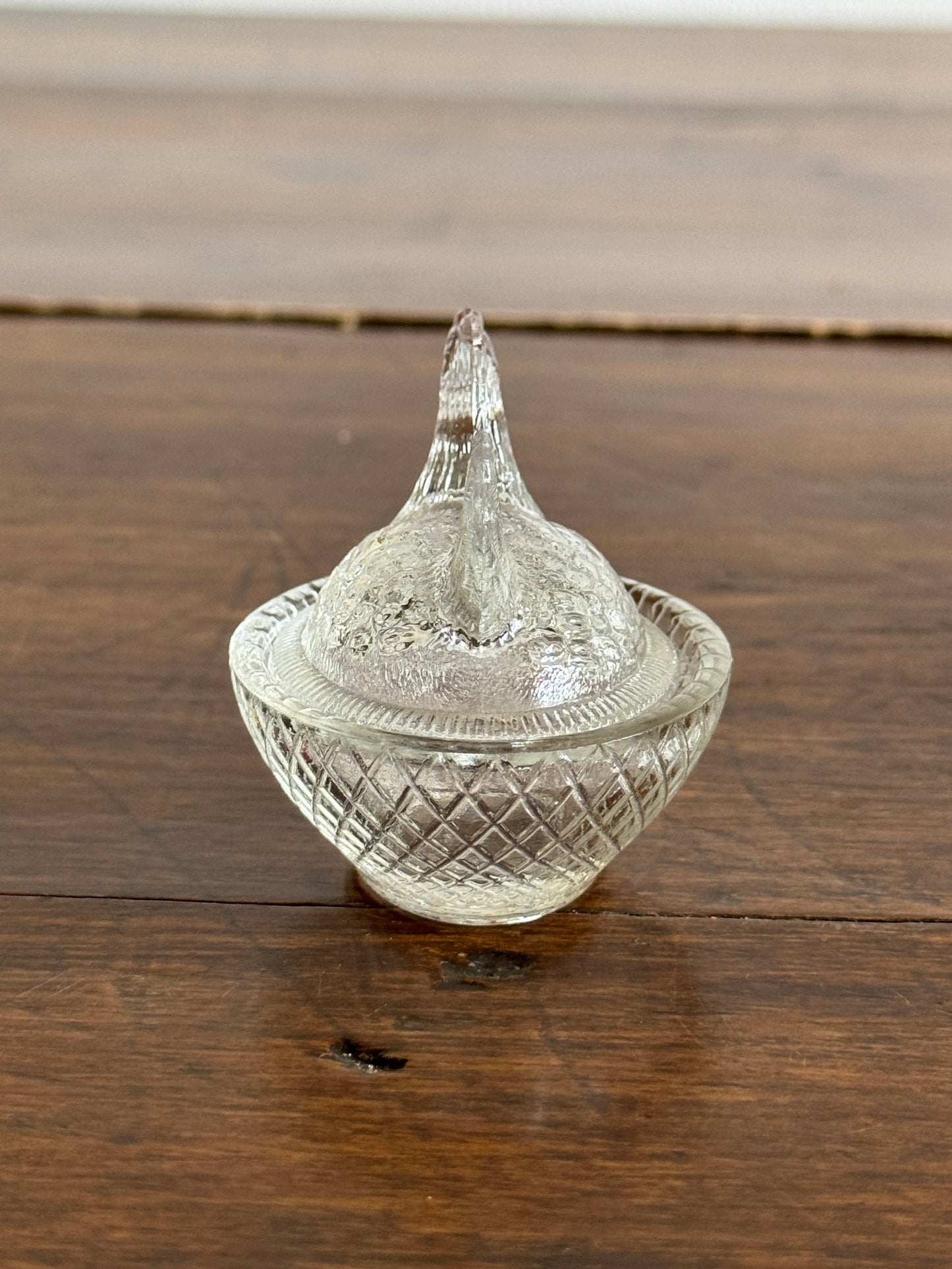 Mini Clear Glass Hen on Nest Salt Cellars - Lot of Four (Read)