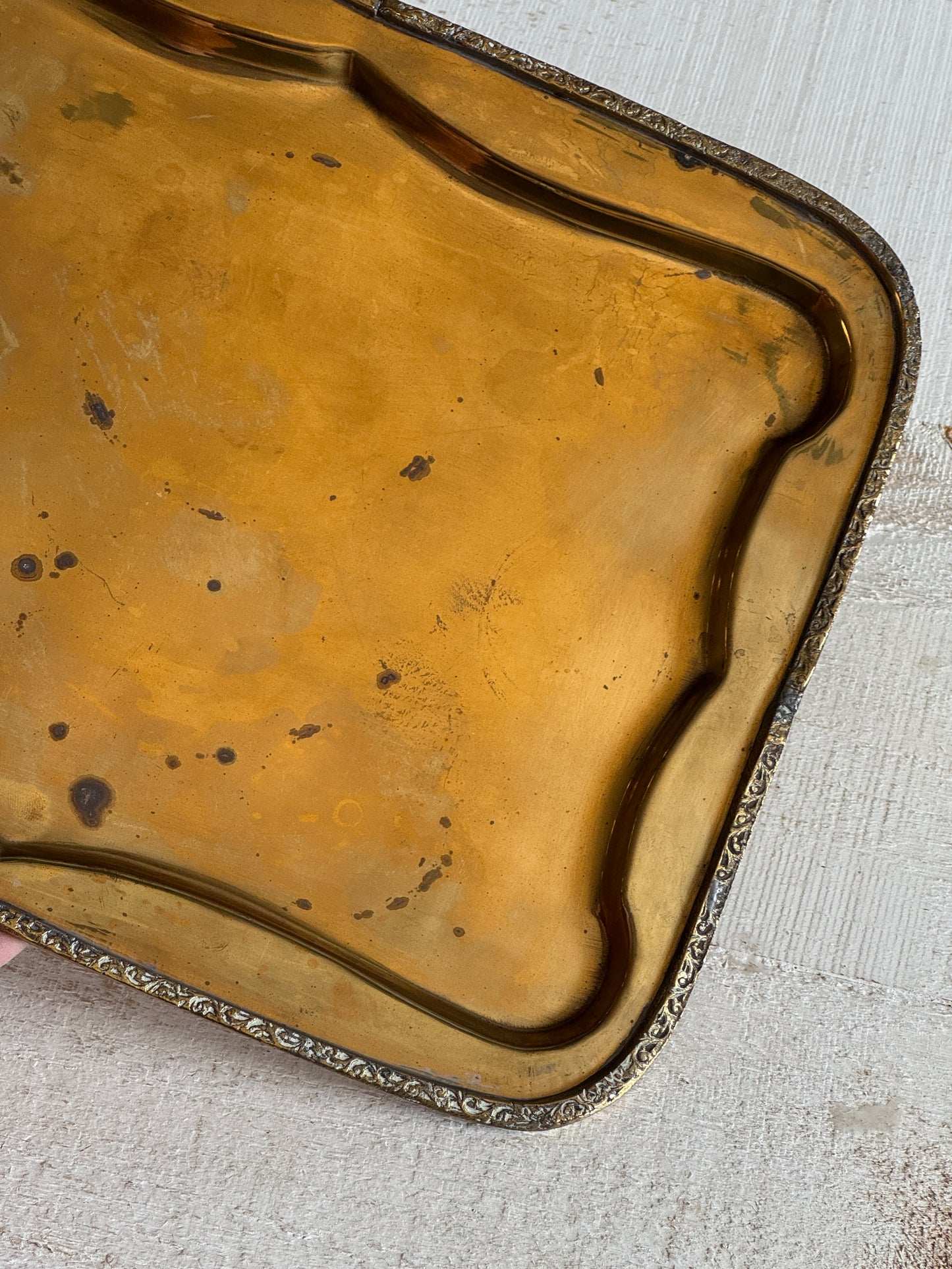 Vintage Brass Tray with Ornate Designed Edges - Vintage Brass Bowl - Made in India