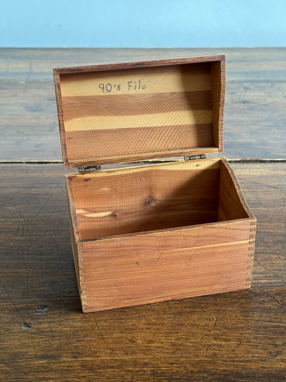 Wood Recipe Card Holder with Lovely Wood Grain - Simple Wood Storage Box