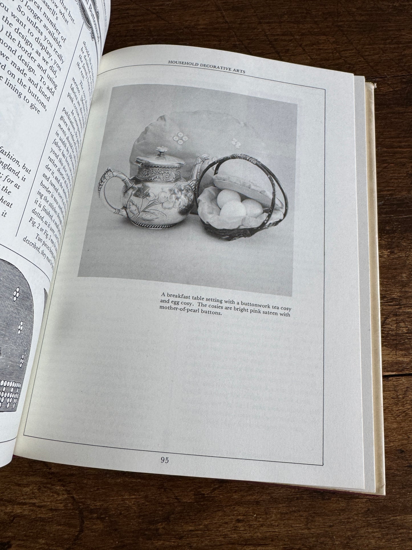Cassell's Compendium of Victorian Crafts by Marjorie Henderson and Elizabeth Wilkinson