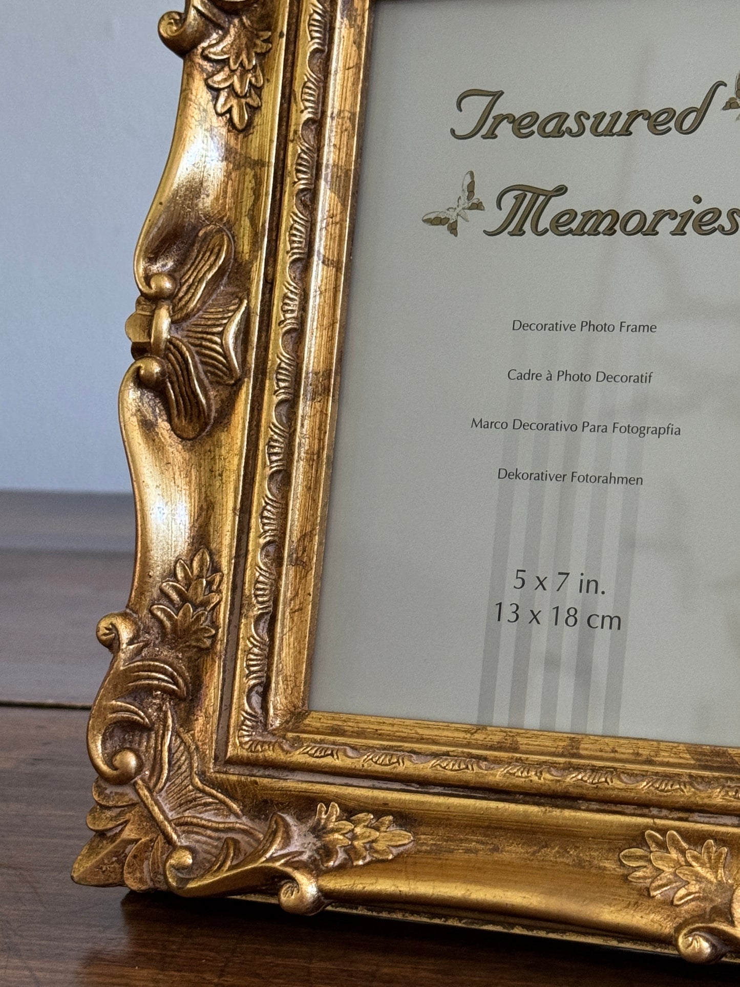 Vintage-Look Gold Ornate Photo Frame 5x7 - Made in China