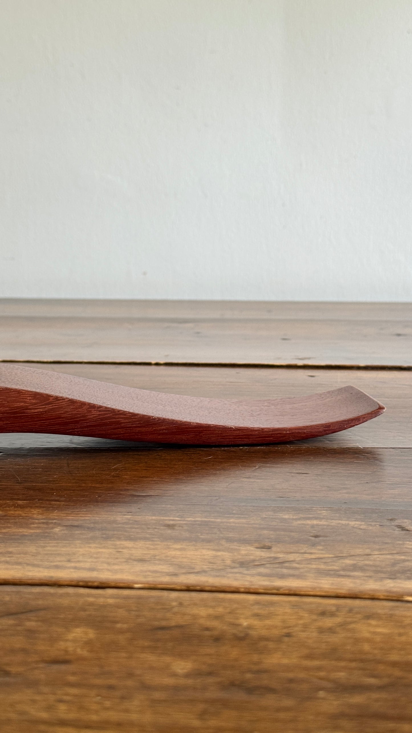 Simple Wooden Ikebana Pin Frog Vase