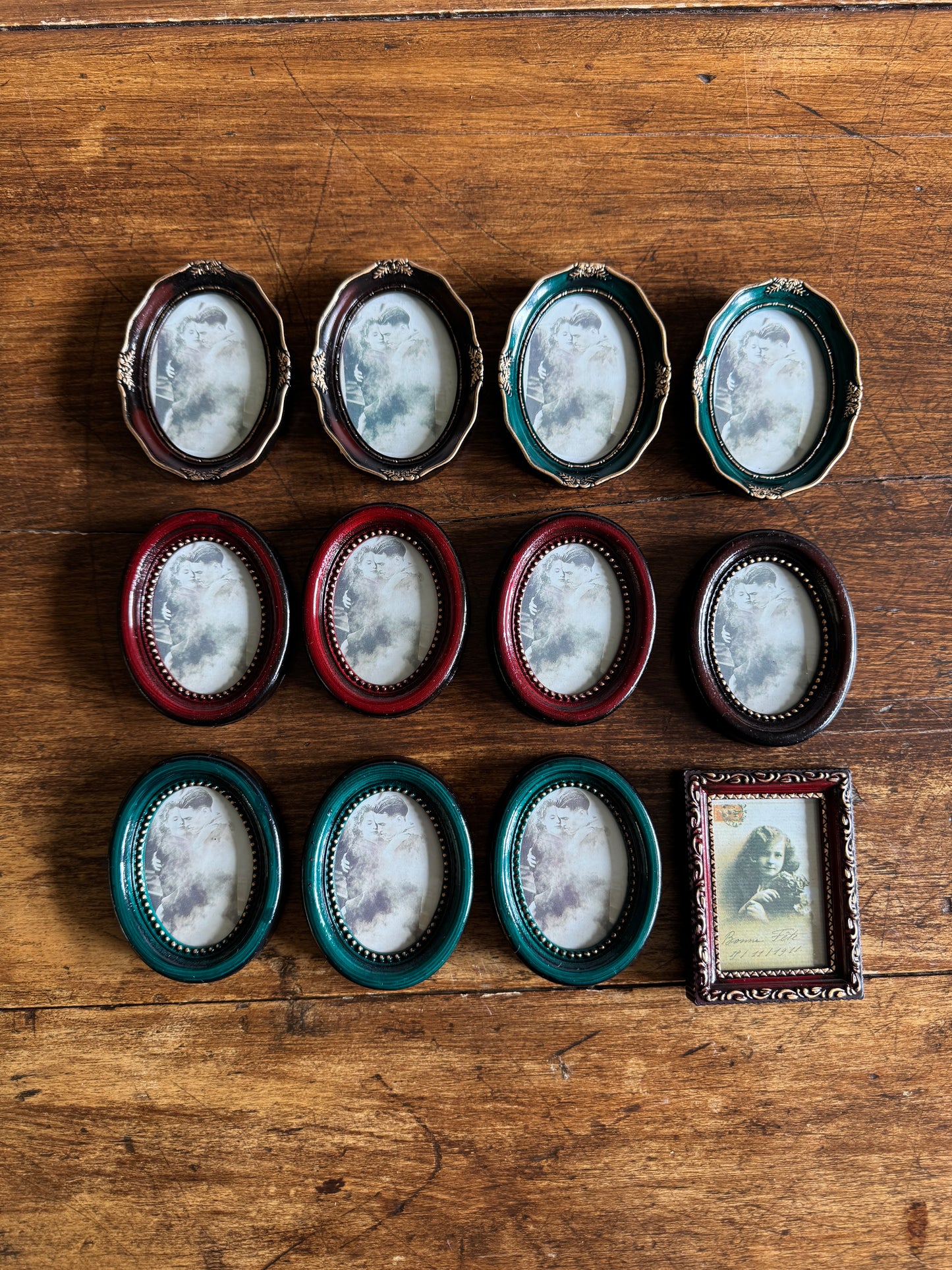 PICK ONE: Small Plastic Frames with Small Metal Stand