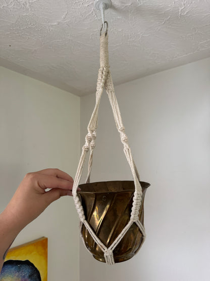 White Macrame Plant Pot Hanging Holder