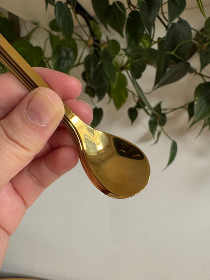 Set of Four Miniature Brass Leaf Spoons - Condiment Spoons
