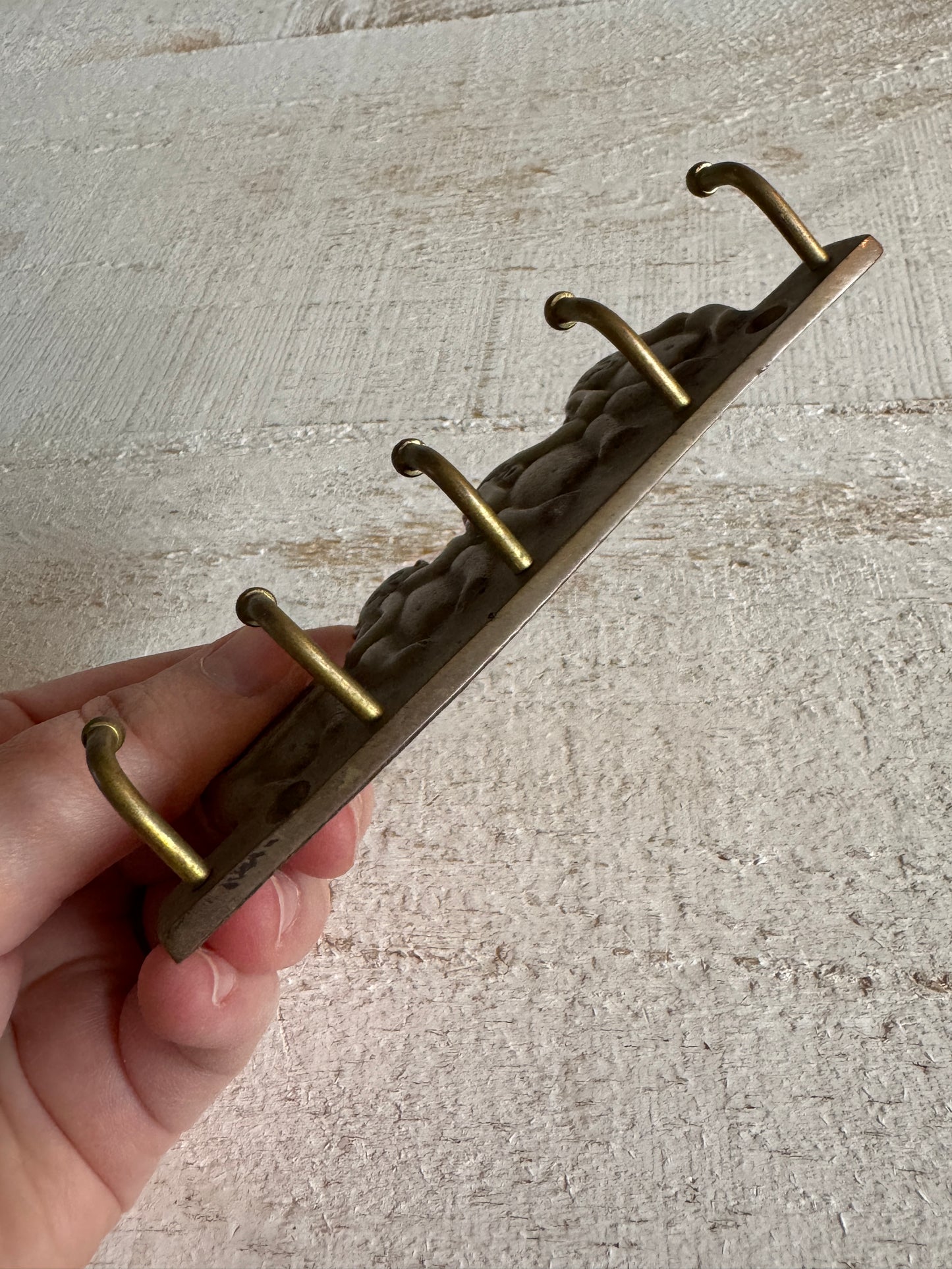 Vintage Brass Wise Monkey Key Hook Organizer - Four Wise Monkeys - Hear, See, Speak, Feel No Evil Key Rack