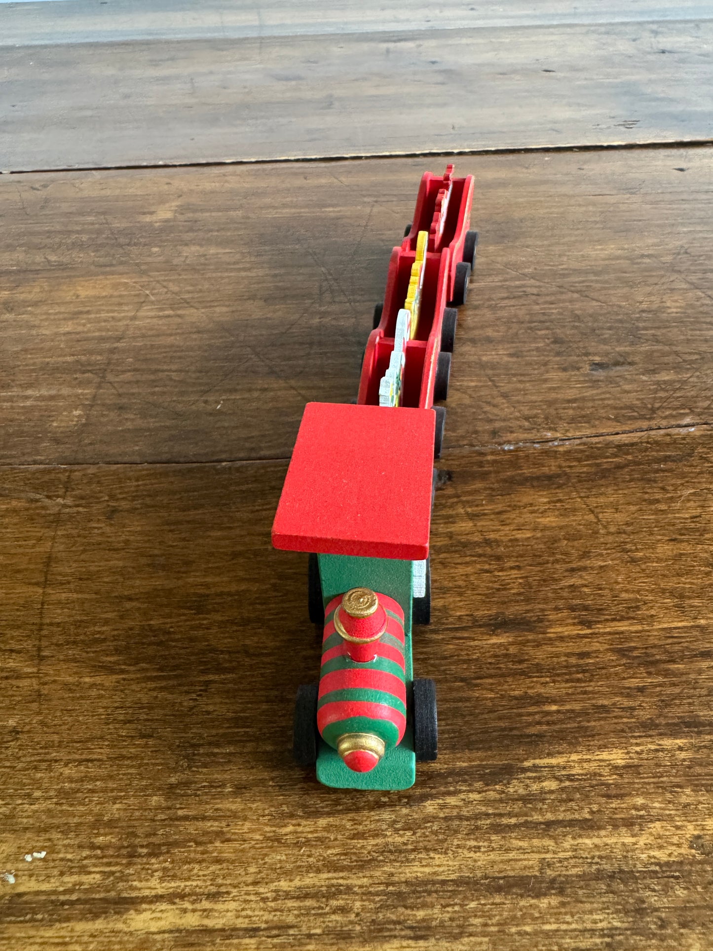 Wood Christmas Train Holiday Decoration - Made in China