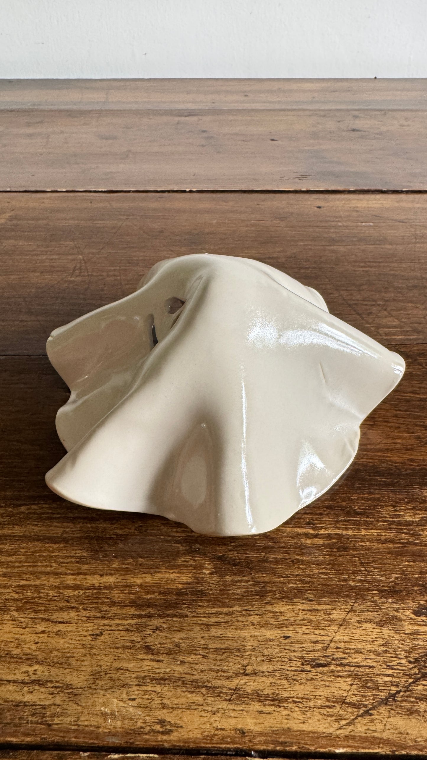 Ceramic Ghost Pottery Decor