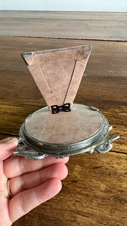 Vintage Seagull Pewter Oval Shaped Bird Photo Frame