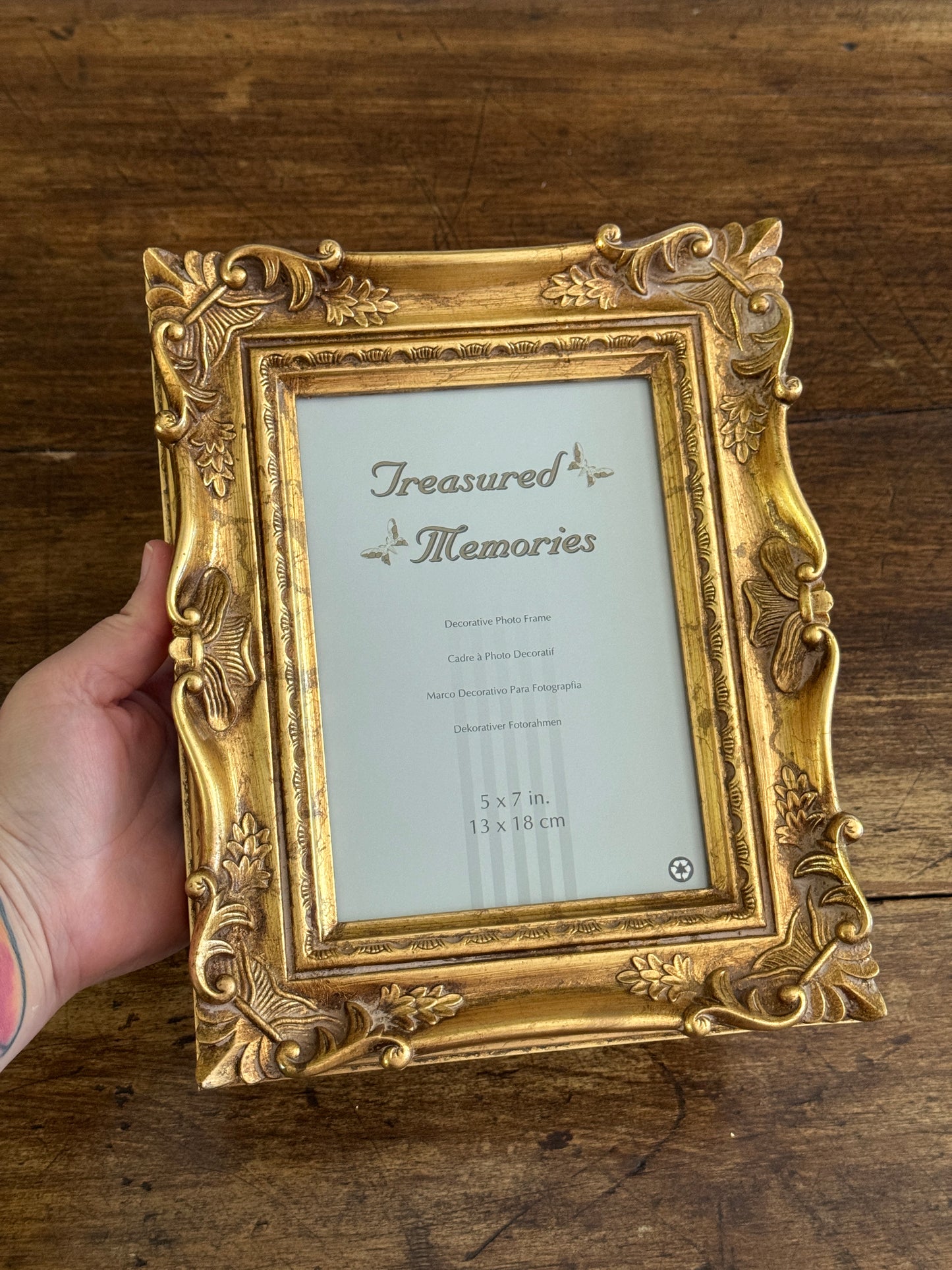 Vintage-Look Gold Ornate Photo Frame 5x7 - Made in China