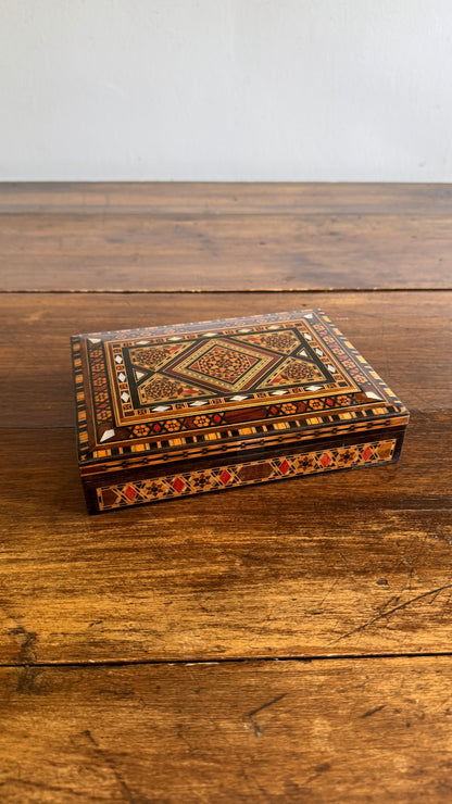 Vintage Inlay Box with Stunning Mother of Pearl Marquetry and Red Felt Inside