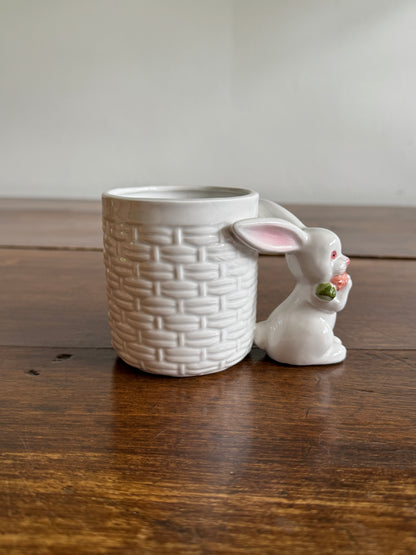 Vintage Fitz & Floyd Bunny Eating Carrot with White Basket Weave Holder 1979 - Made in Japan