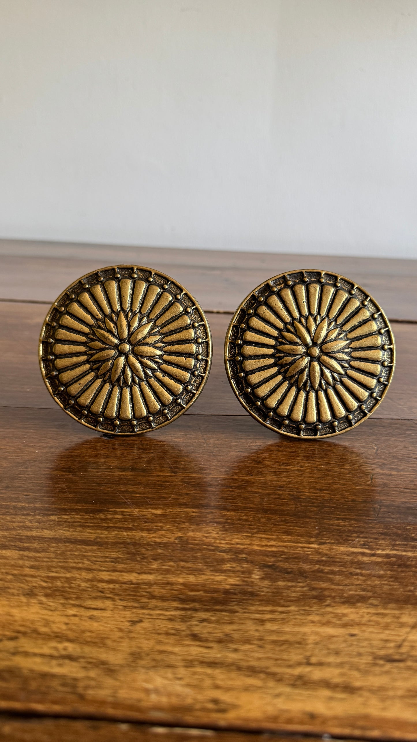 Vintage Pair of Brass Curtain Holders - Wall Mounted Curtain Stays