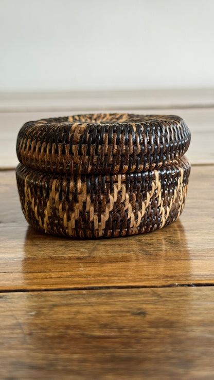 Miniature Woven Basket with Star Design and Neutral Colouring