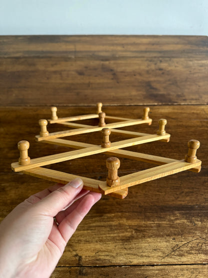 Vintage Expandable Blonde Accordion Peg Rack