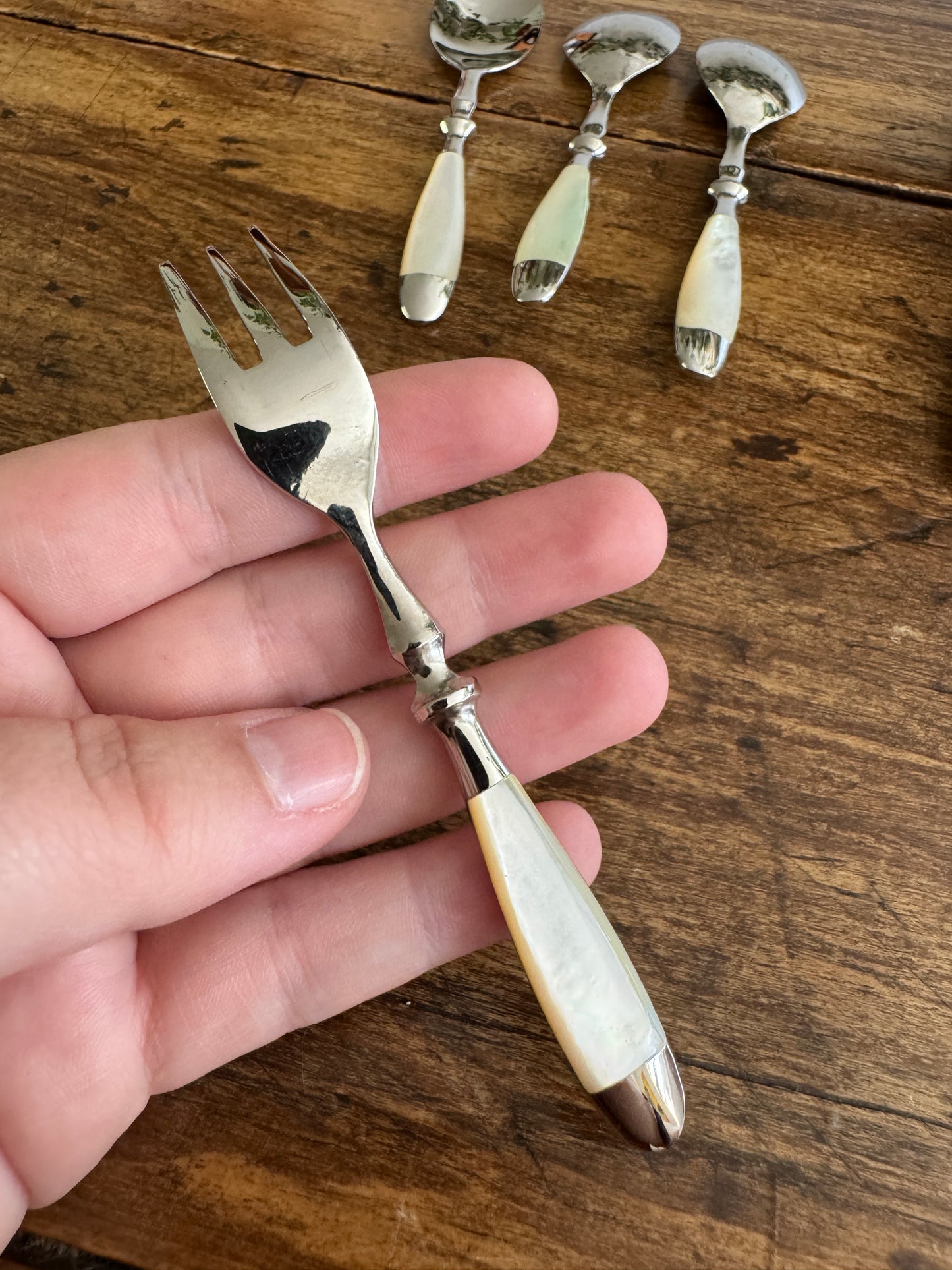 Mini Appetizer Cutlery - Spoon, Forks and Spreaders with Mother Of Pearl Handles