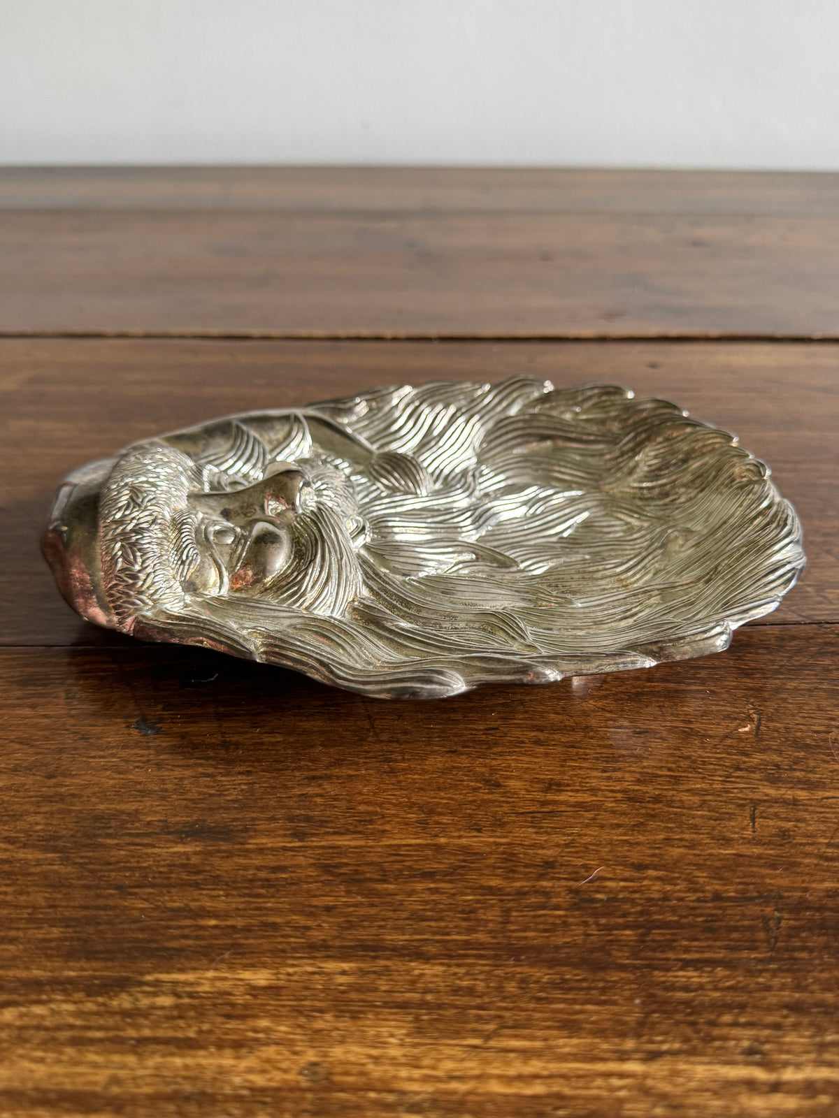 Silver Plated Santa Head with Full Beard Tray - Made in China