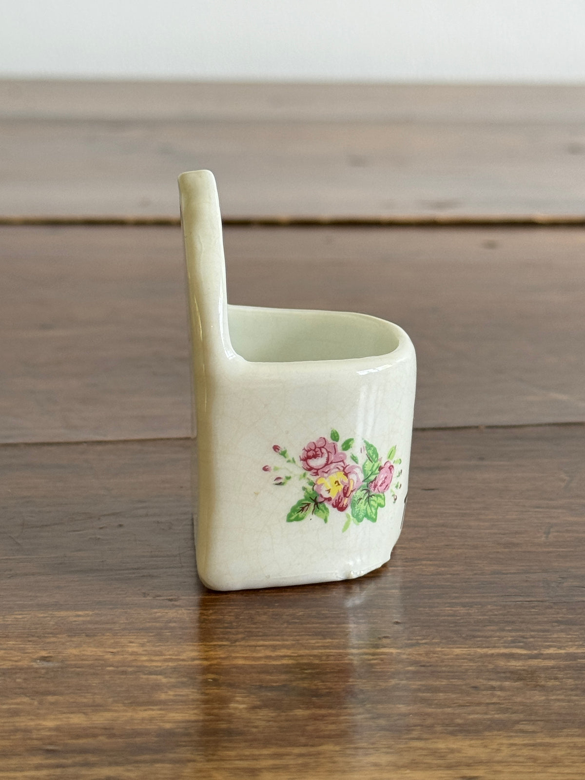 Vintage Rings and Things Ceramic Wall Pocket Jewelry Holder