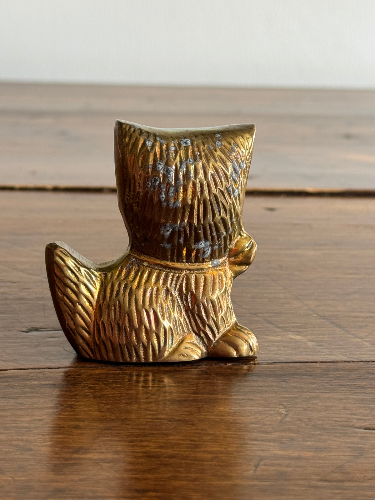 Vintage Brass Cartoon Cat Figurine - Cat with Bow Decor