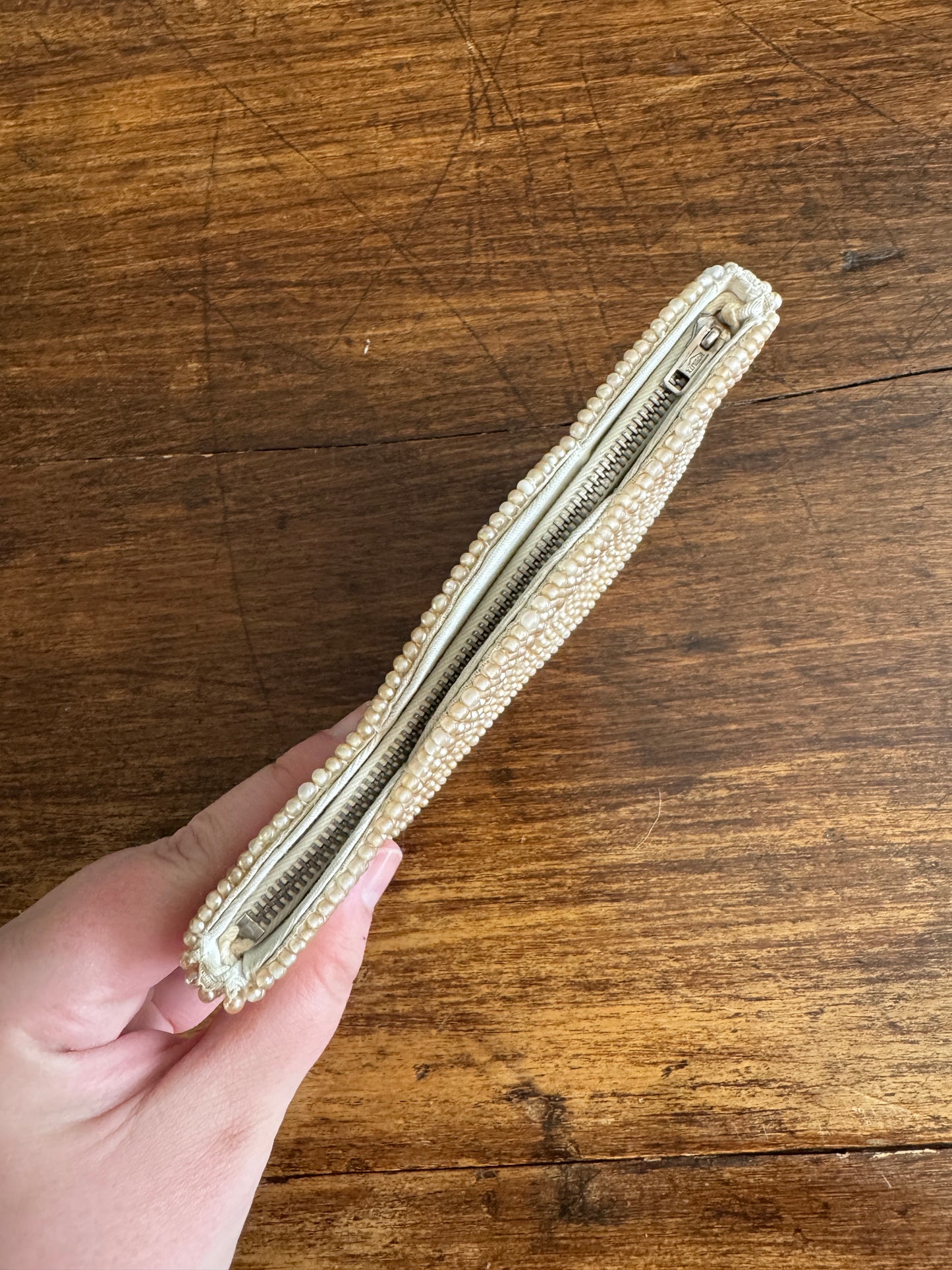 Small Vintage Beaded Hand Held Clutch Coin Purse with Zipper
