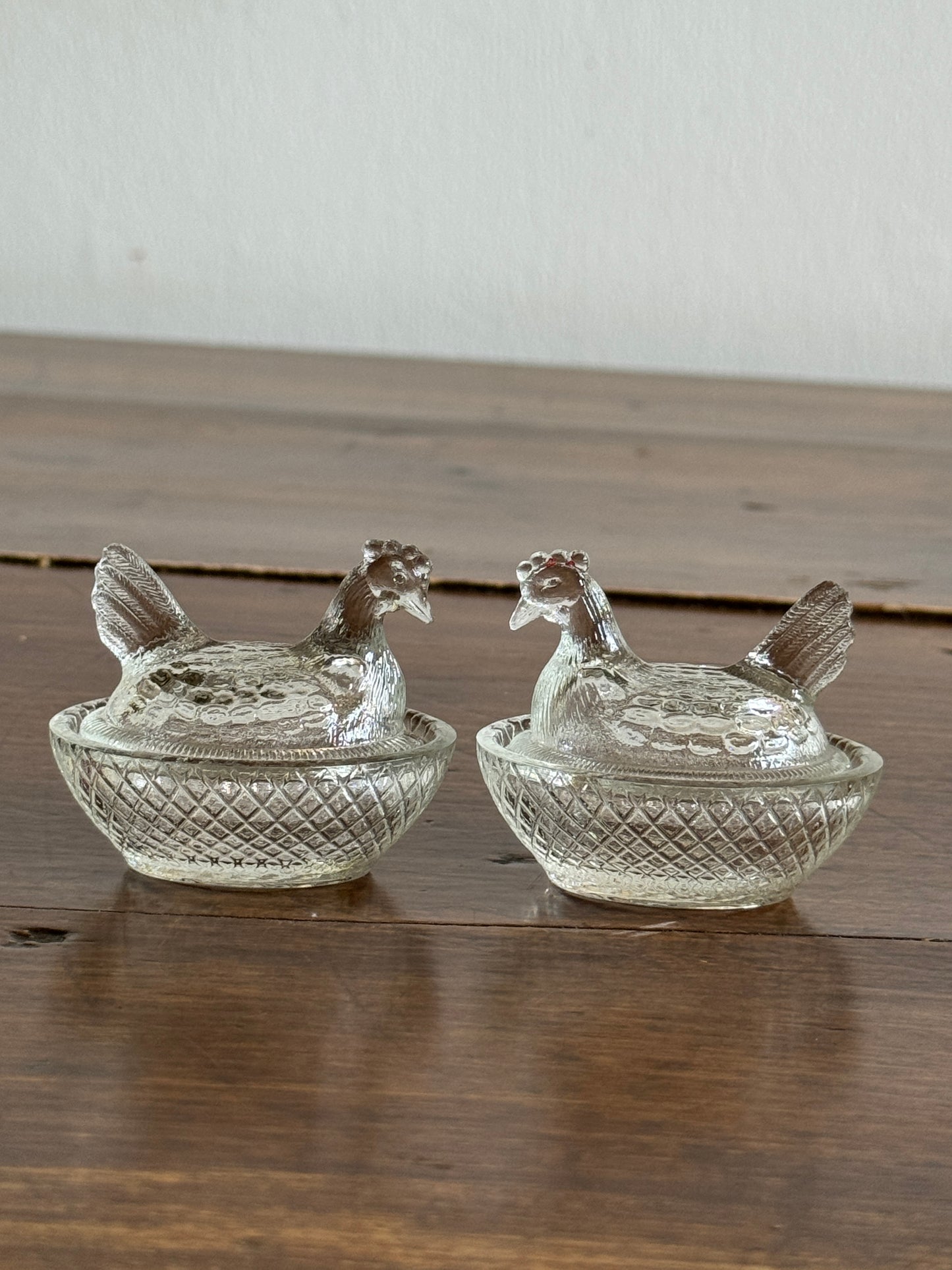 Mini Clear Glass Hen on Nest Salt Cellars - Lot of Four (Read)